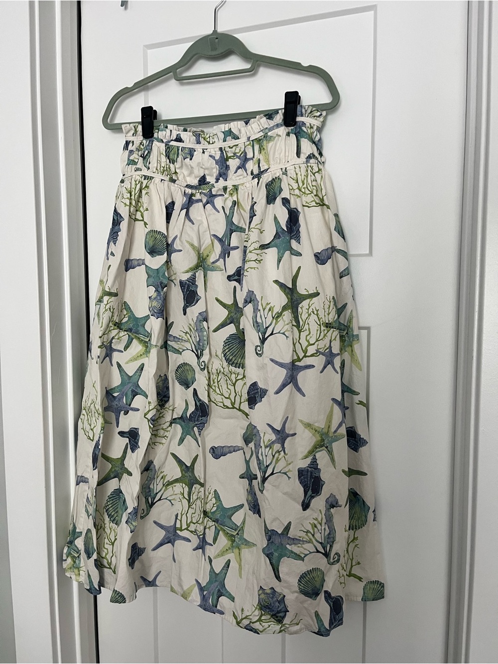 En Saison Cream A-Line Skirt with Blue and Green Sea Life Print